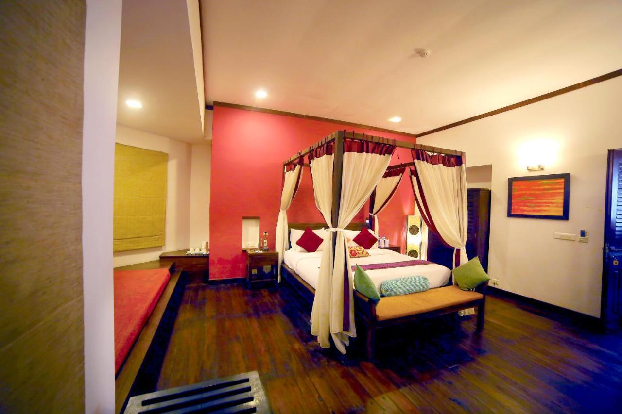 Old Lighthouse Bristow Hotel , Fort Kochi Екстериор снимка