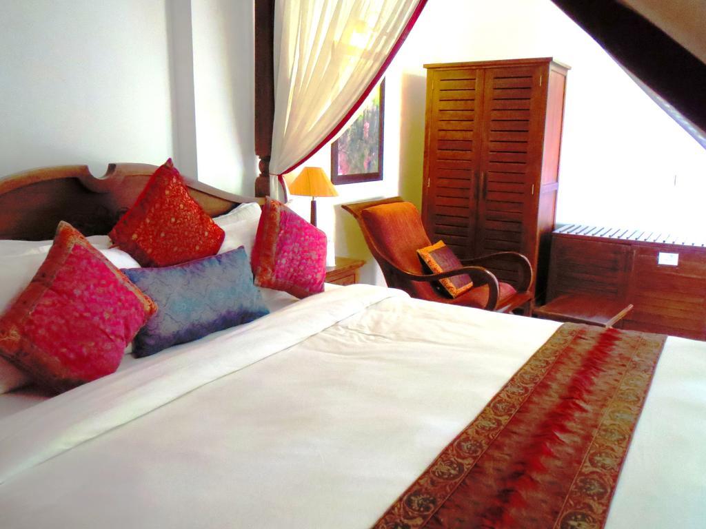 Old Lighthouse Bristow Hotel , Fort Kochi Екстериор снимка